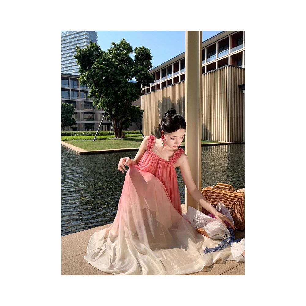 Temperament socialite high end feeling gradually changing color big swing dress women s summer new loose and atmospheric flower suspender dress image 3