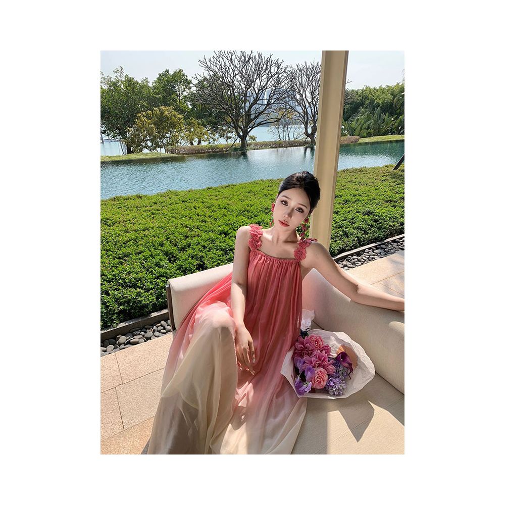 Temperament socialite high end feeling gradually changing color big swing dress women s summer new loose and atmospheric flower suspender dress image 5