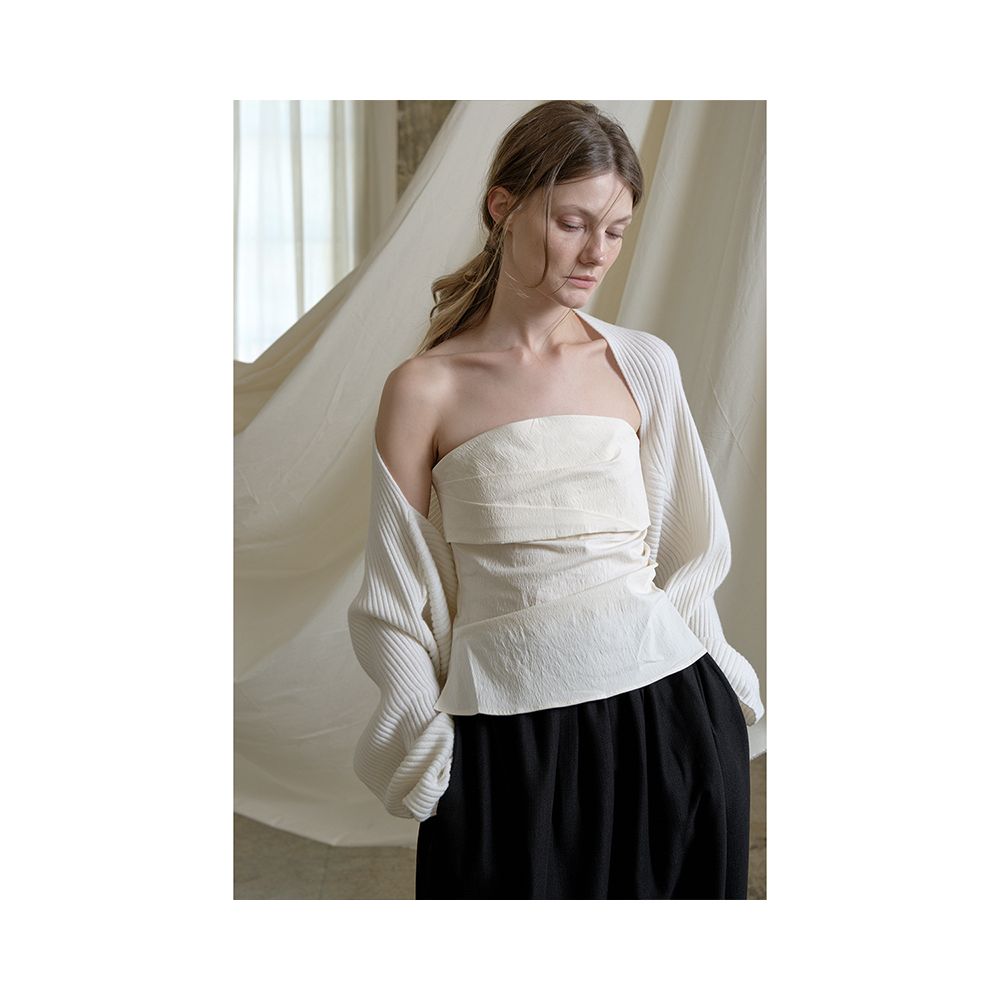 Whitecube pure wool knitted cardigan with cloud like texture paired with shawl scarf French blogger outfit for women image 6