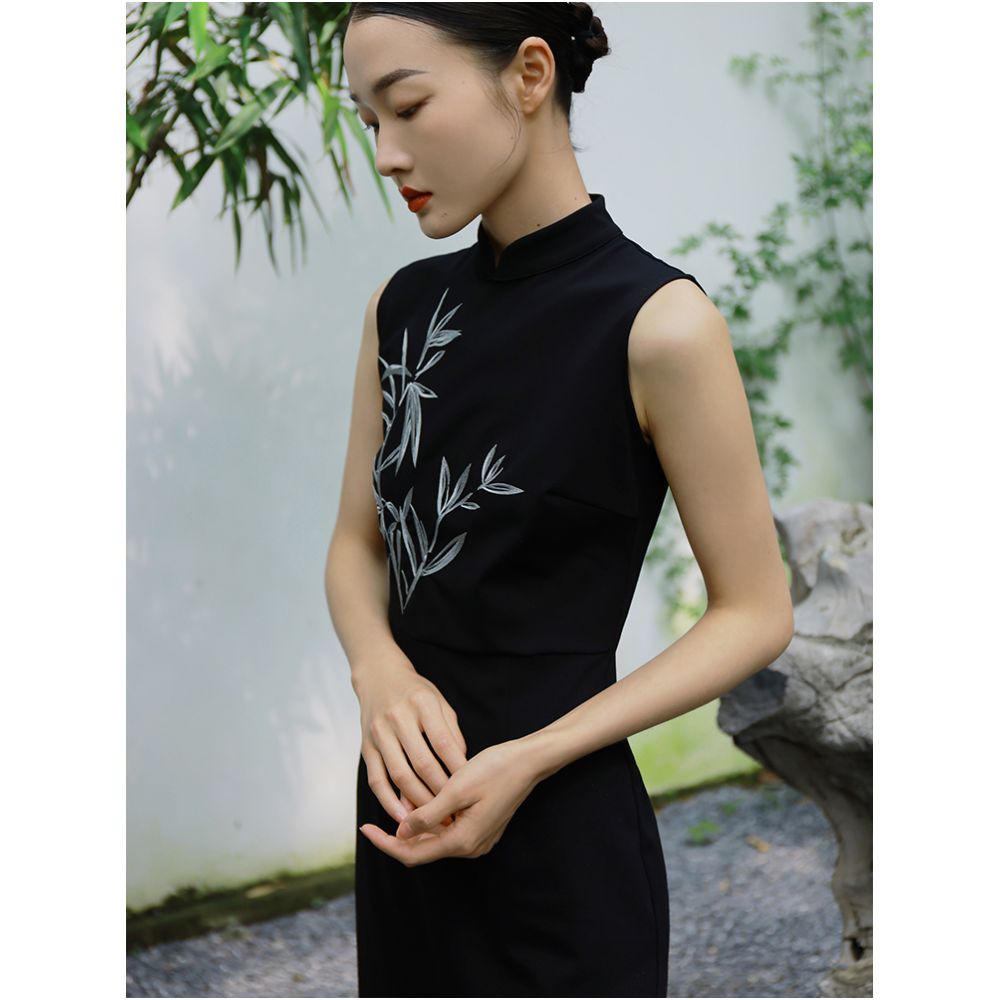 Xiaolu Miya Bamboo original design new Chinese style embroidered cheongsam sleeveless little black dress long dress summer image 9