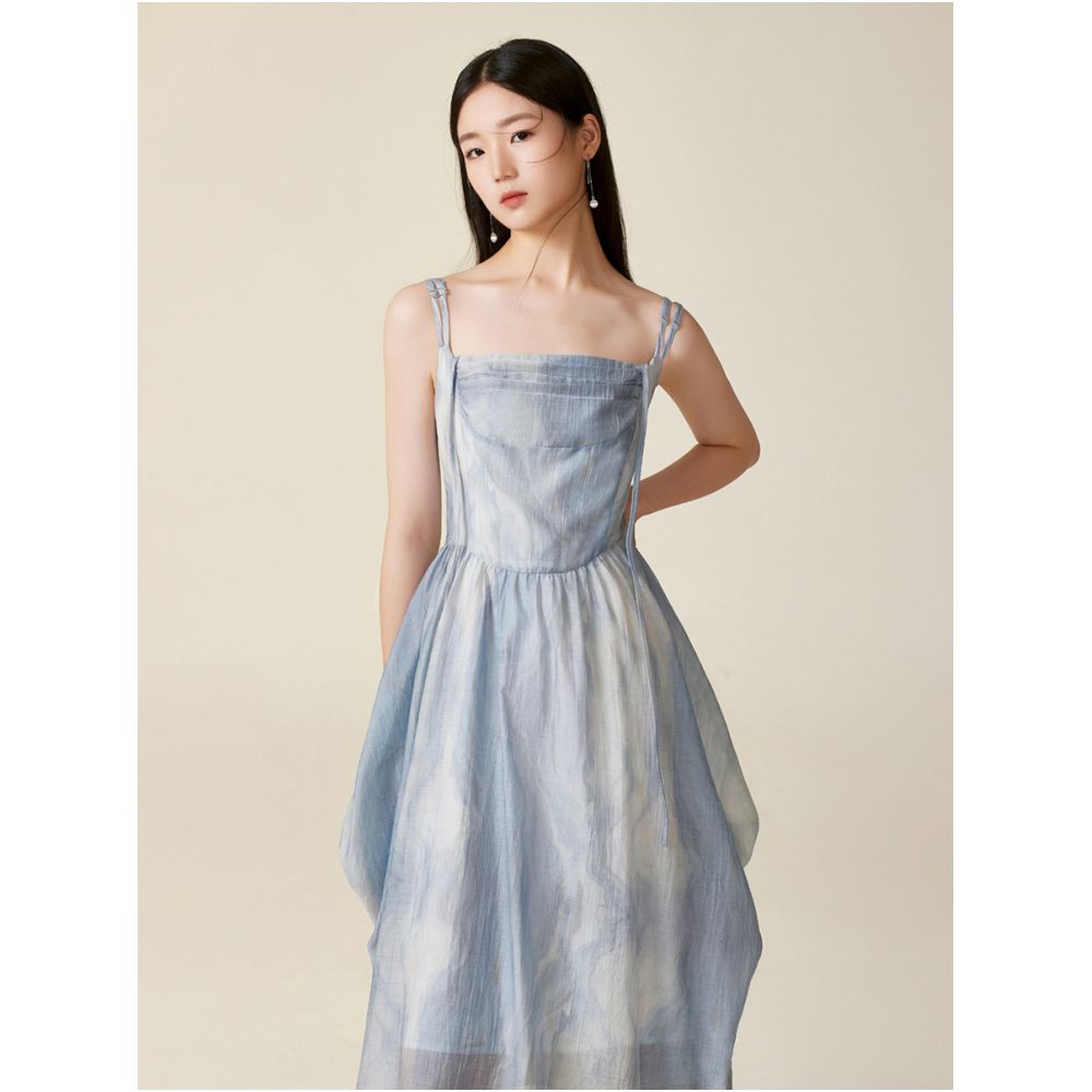 YYAN means blue gradient dyed sleeveless dress summer new style fresh and sweet waist cinching temperament suspender skirt image 0