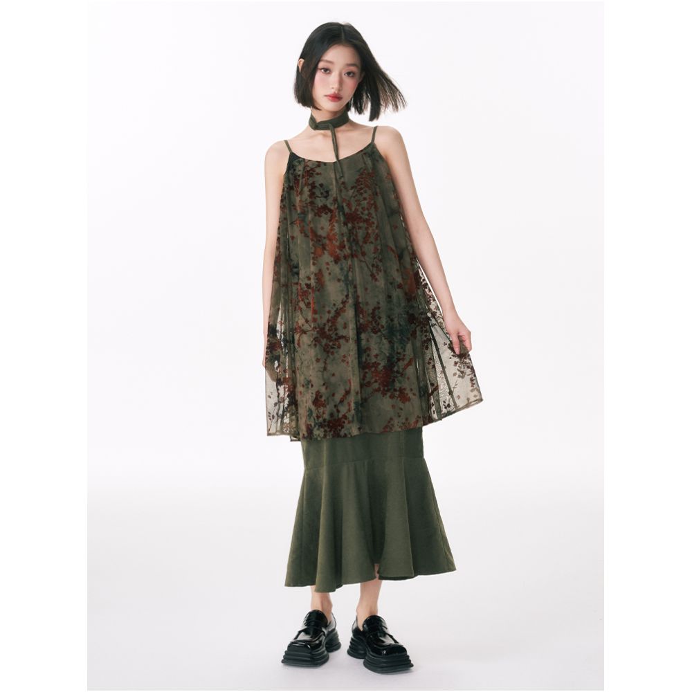 Yang Er s Dream Original New Chinese Green Plush Splicing Fish Tail Dress 2025 Women s Summer Strap Skirt Long Skirt image 1