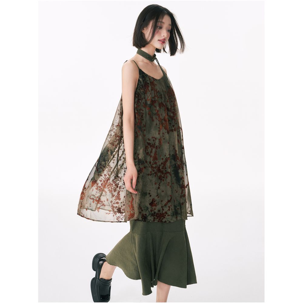 Yang Er s Dream Original New Chinese Green Plush Splicing Fish Tail Dress 2025 Women s Summer Strap Skirt Long Skirt image 4