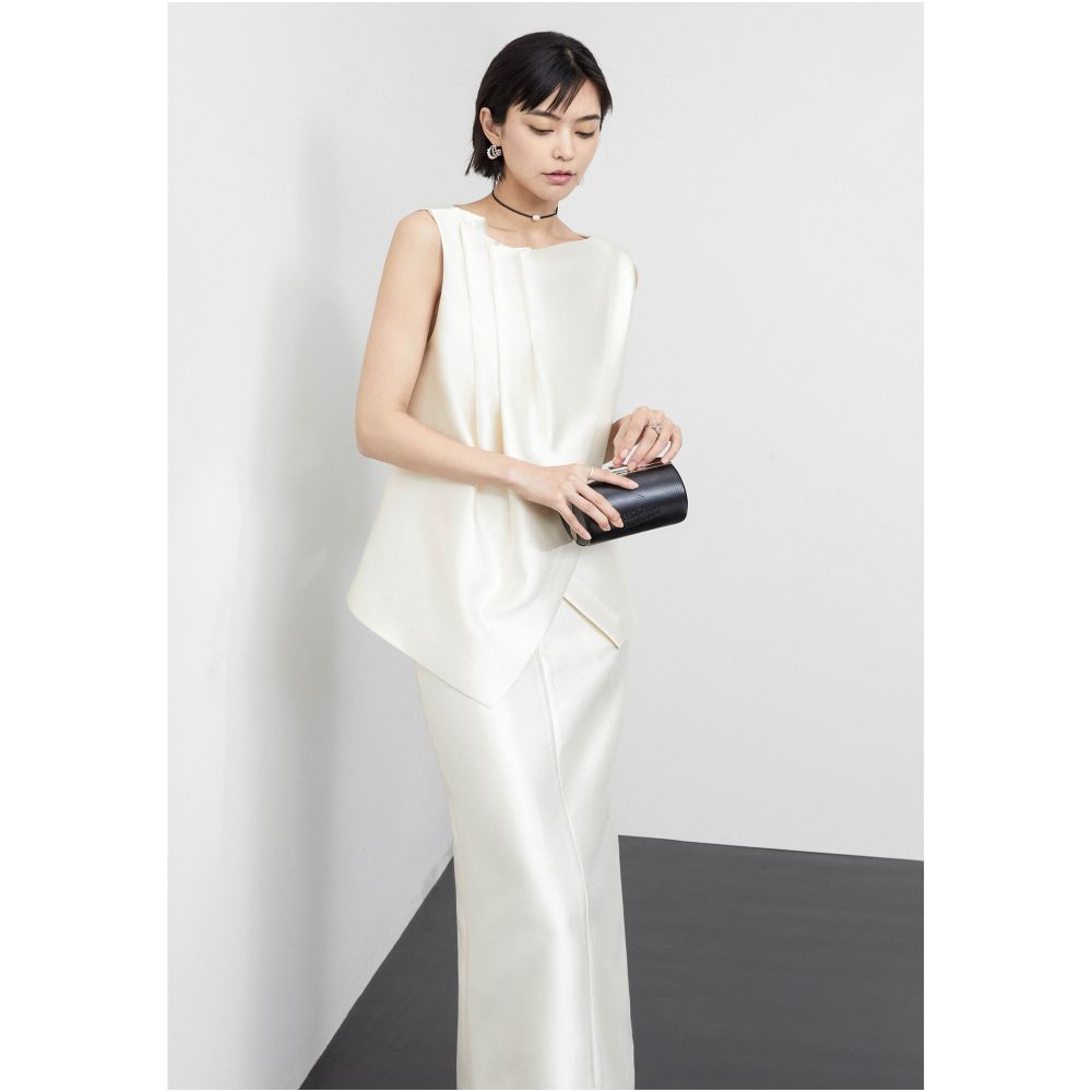 Le Samedi Half Familiar Lover R0W Wind Stacked Design Silk Luxury Date Tank Top Half Skirt Set image 0