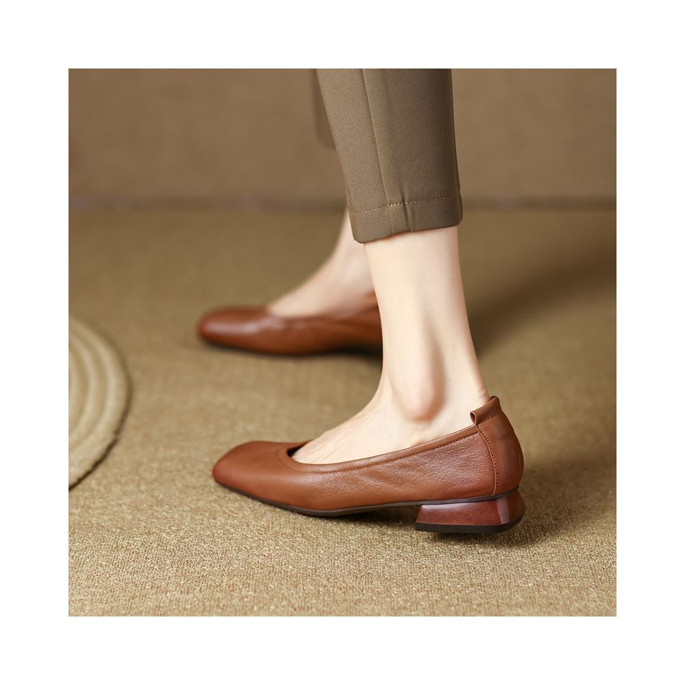 The store manager keeps their own new style Comfortable and stylish Genuine leather square toe shallow mouth single shoe for women simple and versatile commuting thick heel 3cm image 17