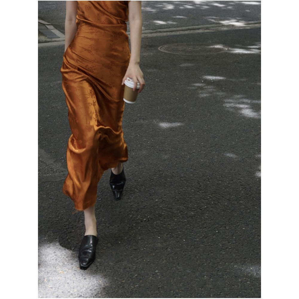 GinGarden s new Chinese style paper figurine stand cut design dress exudes a retro and high end vibe tailored for wedding dresses image 10