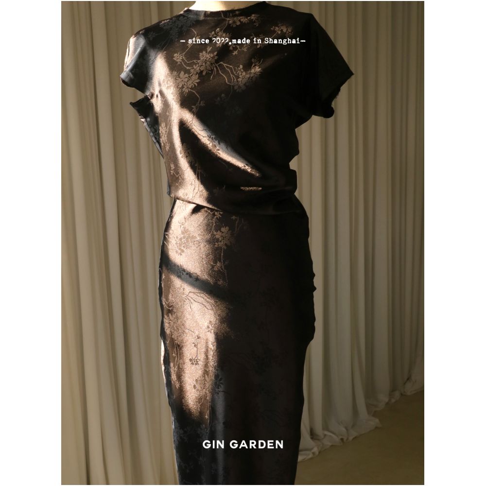 GinGarden s new Chinese style paper figurine stand cut design dress exudes a retro and high end vibe tailored for wedding dresses image 15