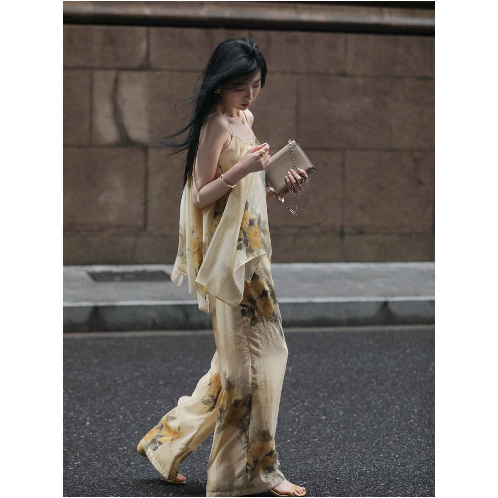 30 off Clear Warehouse Summer Poetry and Prose Ink Pen Flowery Lyocell Loose Printed Strap High Waist Wide Leg Pants Women s Summer image 1