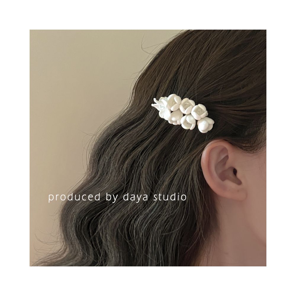 Wake up that jasmine super fairy French retro ceramic flower hair clip light luxury high end sense niche temperament edge clip image 2