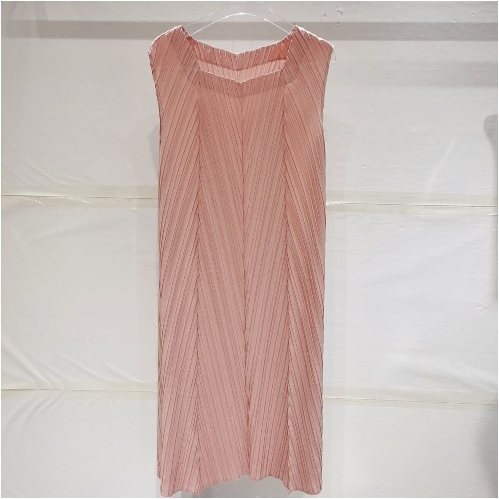 The pleated clothing manufacturer directly supplies high end pleated simple and fashionable dresses for summer style image 15