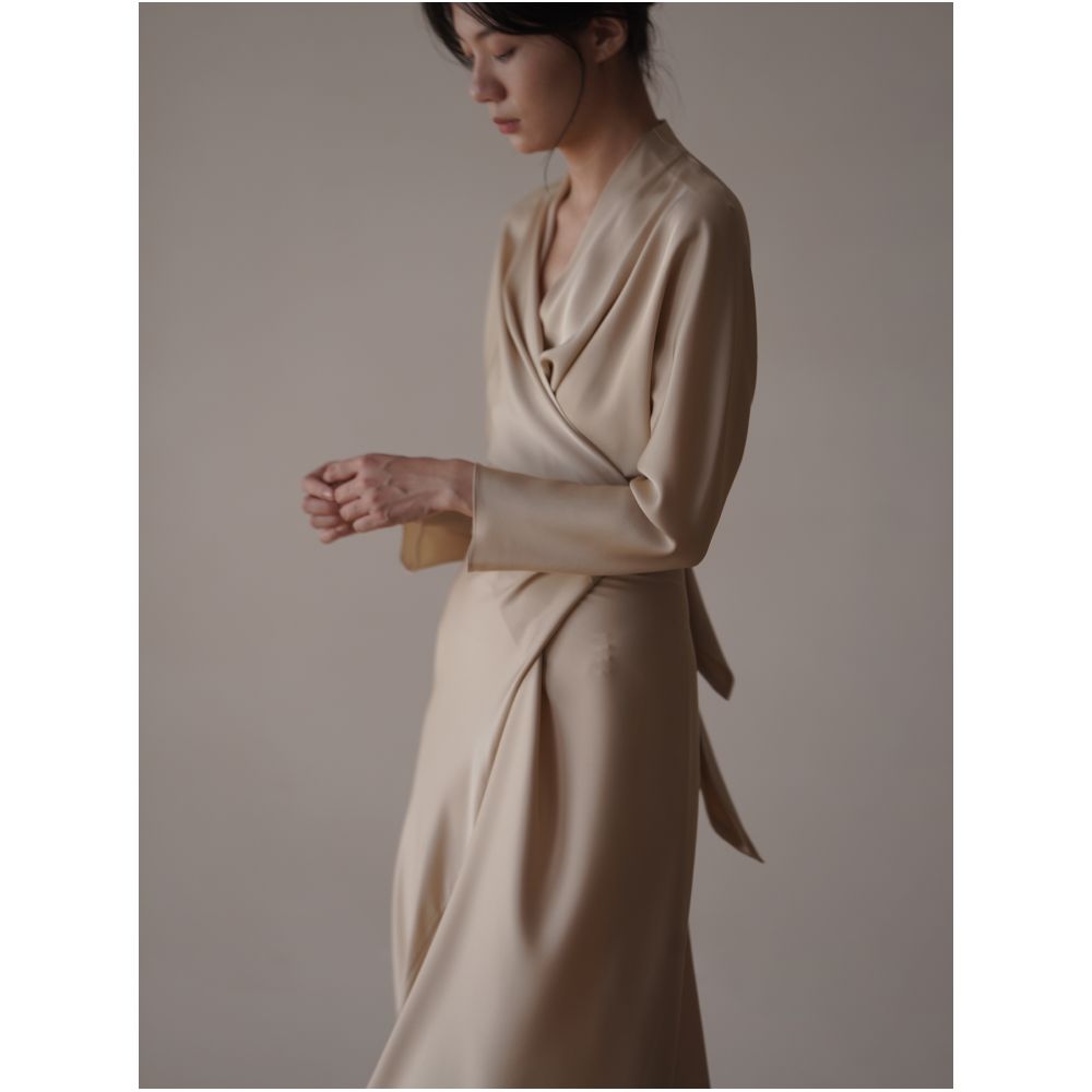 commuse memory mulberry silk double joe asymmetric cut wrap lace bias cut long sleeve dress image 2