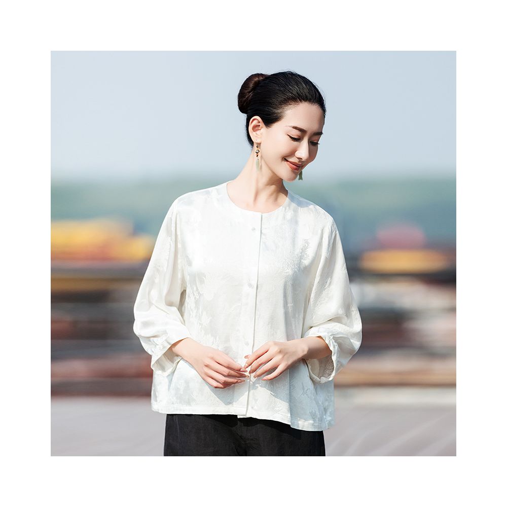 Qinsi Light Jacquard satin light Chinese style top for women Spring and summer round neck loose three quarter sleeve shirt bottom image 11
