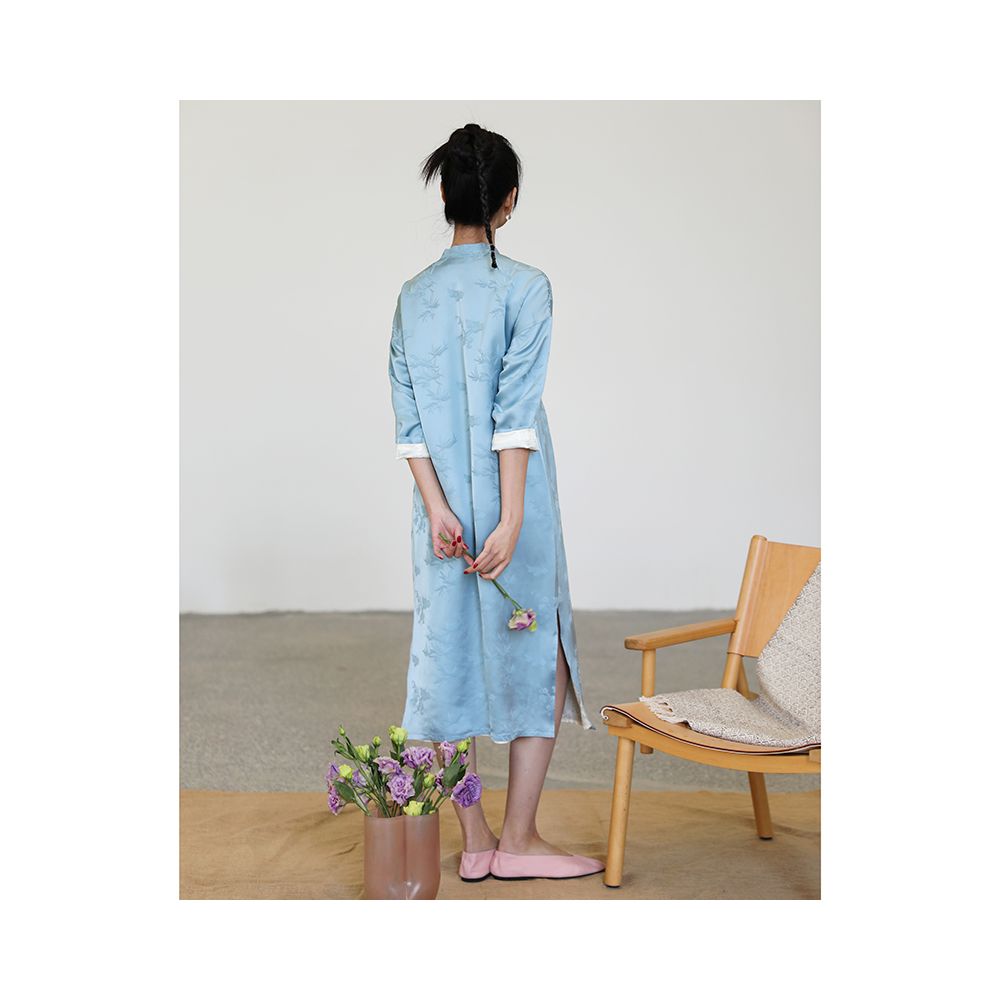 Taozhiyaoyao 2023 Spring Plum Orchid and Bamboo National Tide New Chinese Style Literary Acetate Three Dimensional Flower Improved Cheongsam Skirt Solid Color image 2