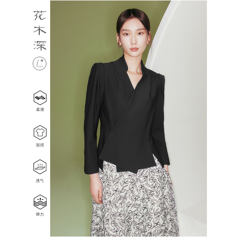 Huamu deep Chinese style black jacket design niche women s slanted collar cross collar long sleeve improved Chinese stand collar top image 1