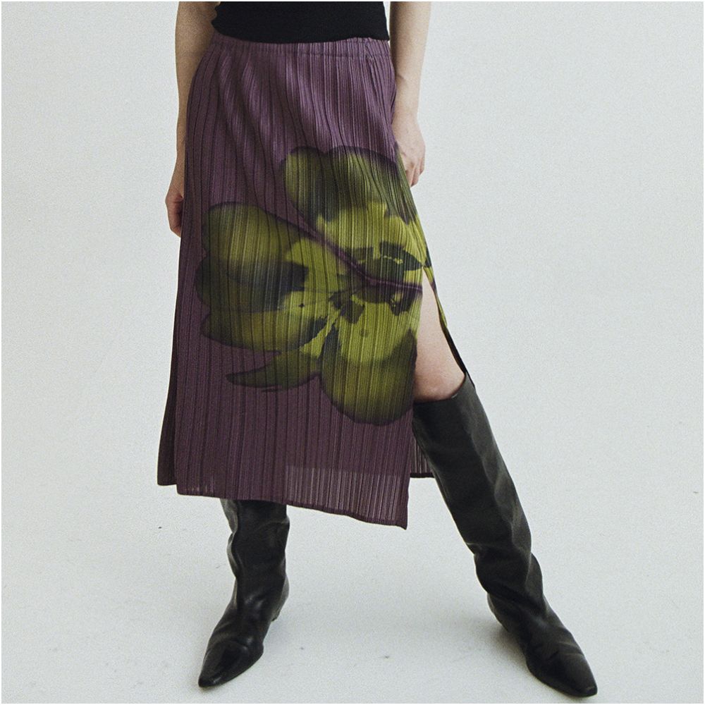 T Lonely 1 MGLM Printed Wrinkle Set with Folded Design image 9