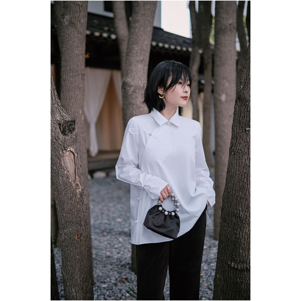 Interface bamboo fiber deconstructionist new Chinese style stand up collar buckle elegant and versatile right angled shoulder white shirt for women image 8