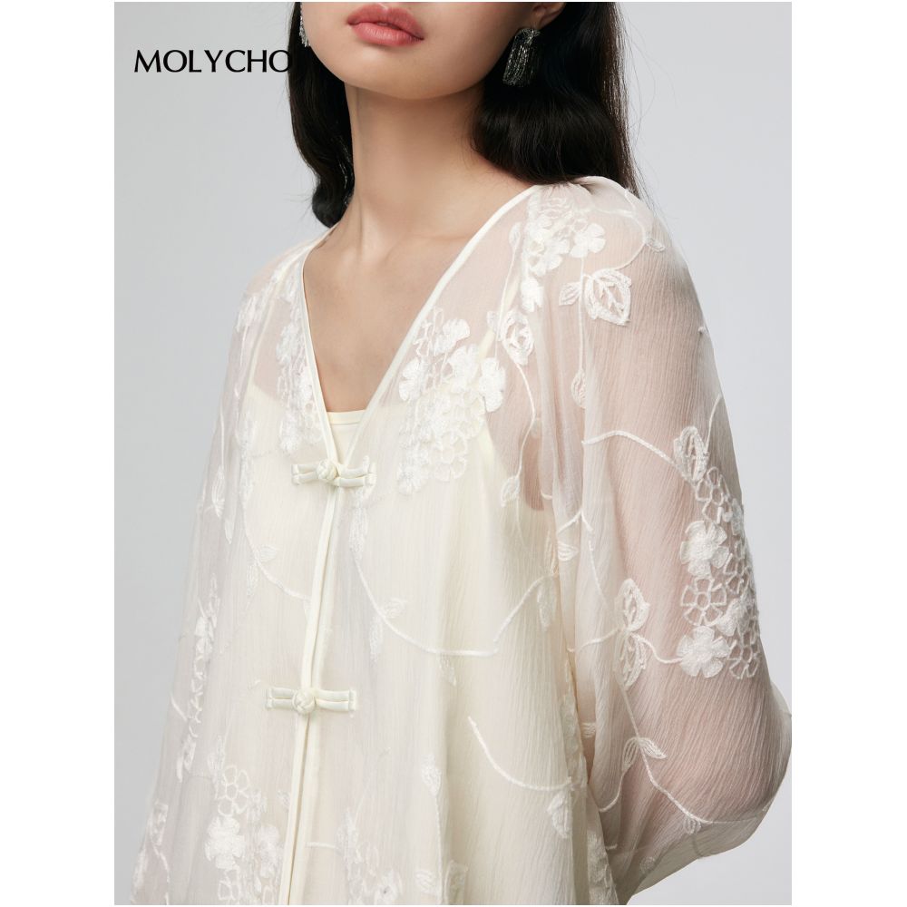 MOLYCHO Spring Summer Thin New Chinese style Pan Button Shirt Women s Summer Chinese Style Zen Style Shirt V neck Embroidered Top image 0