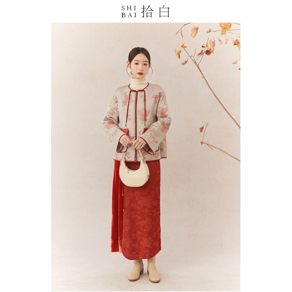 SHIBAI Shibai new Chinese style red national style koi embroidery cotton jacket women 2024 winter short button jacket image 4