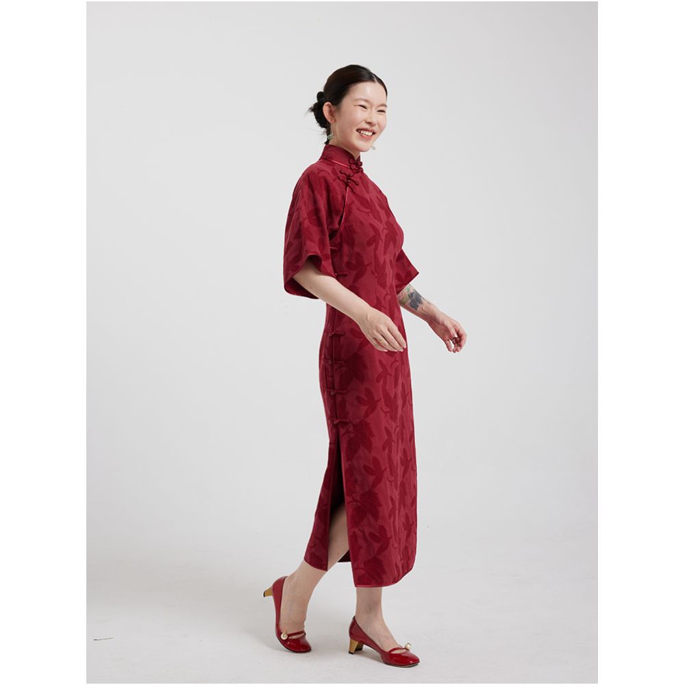 Wang Batian s original autumn and winter pure cotton silk cheongsam with handmade inverted sleeves and slim fitting cheongsam collar image 5