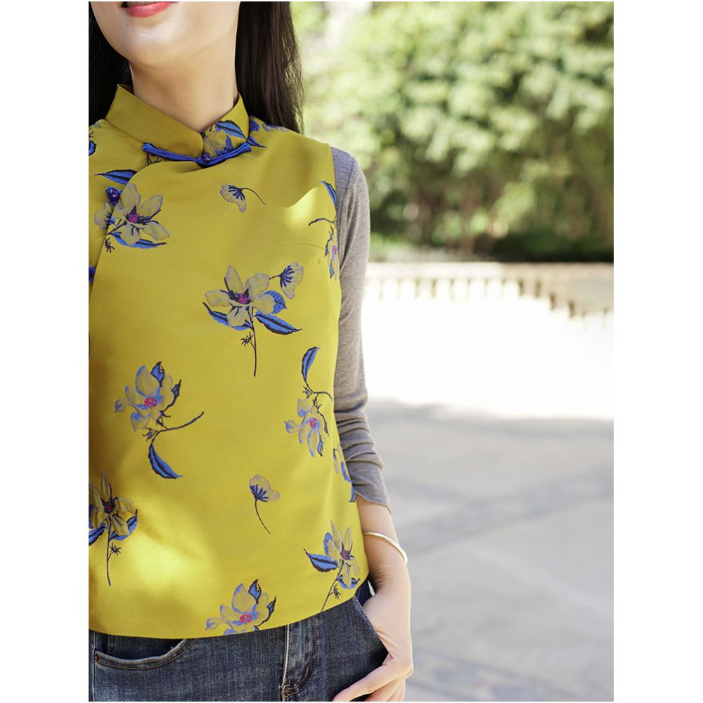 Ai Huiguan autumn and winter new Chinese retro printed brocade vest vest women s casual loose short vest waistcoat image 3