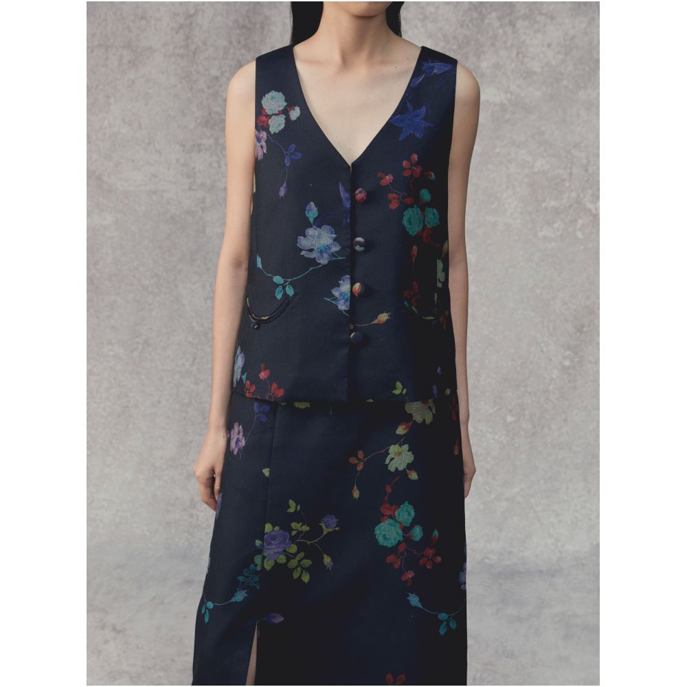 PaleBlueDot Blue Dot Original Design New Chinese V neck Pattern Printed Stacked Vest for Autumn and Winter image 2