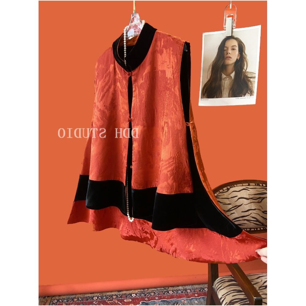First tier brands withdraw from the cabinet women s clothing clearance goods real velvet and silk printed vest new Chinese style Chinese style camisole top image 3