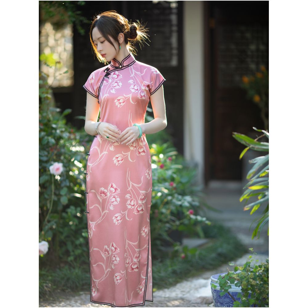 Yuxiang Qianmo One City Wind Fabric Summer style silk retro Republican style printed short sleeved full open cheongsam daily image 1