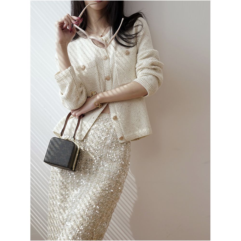 Deeply customized spring vintage temperament small fragrant cashmere wool light luxury gold and silver silk jacquard knitted cardigan for women image 4