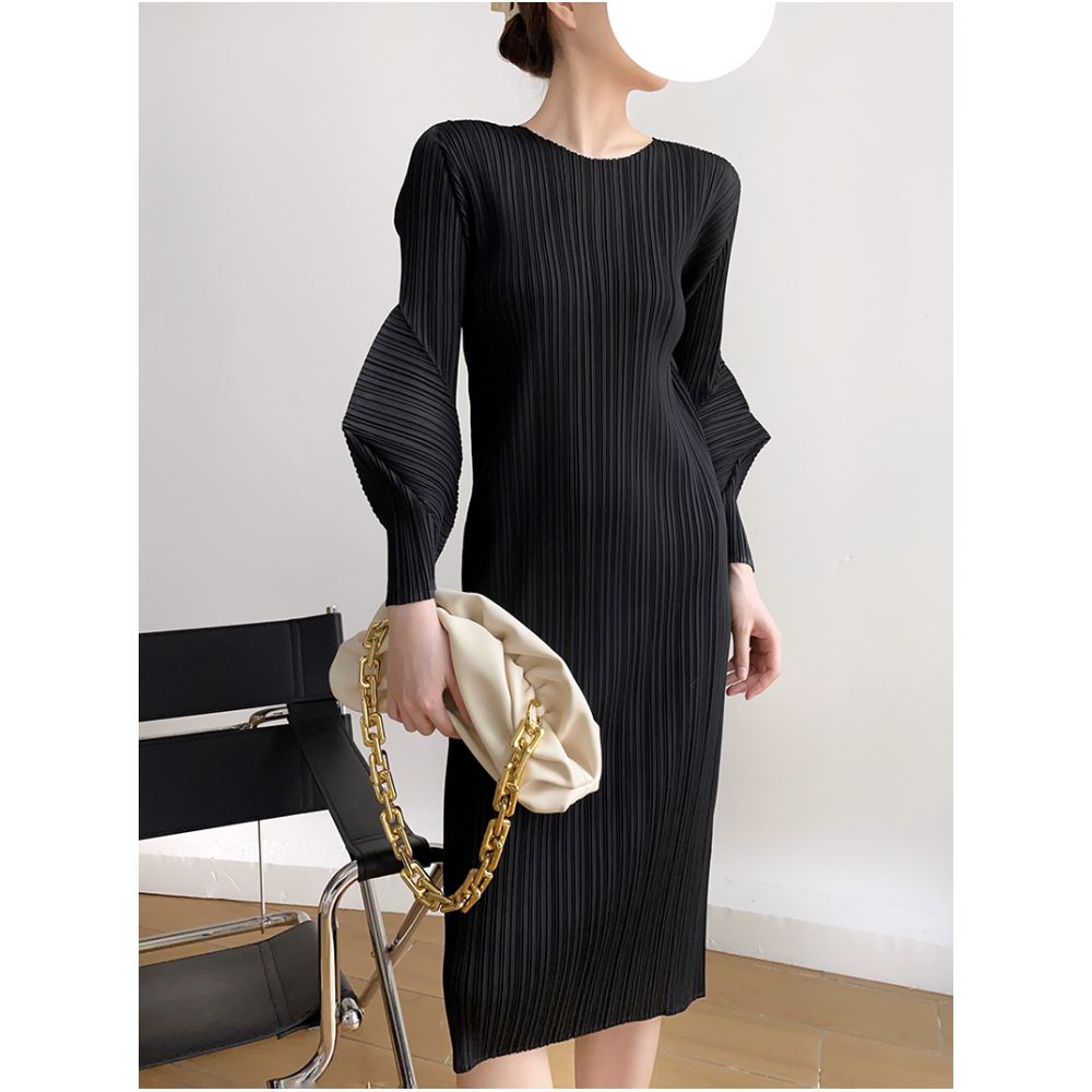 BLUE Y Spring Design Sleeves Round Neck Medium Length Folded Dress Long Sleeves Nine Cent Sleeves Slim Fit image 2