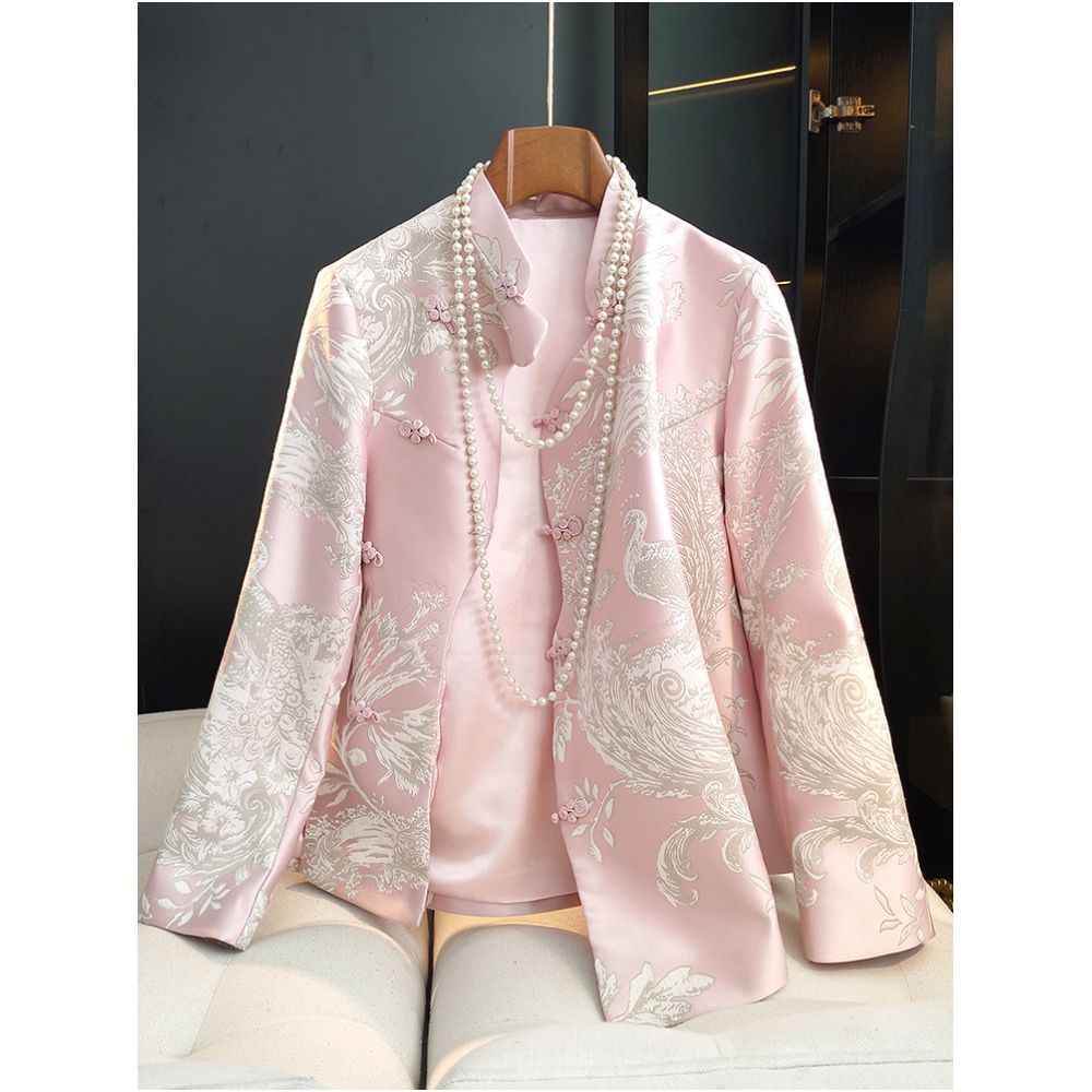 Retro button cheongsam top with a female design sense niche fashion age reduction and improved Chinese style slanted collar jacquard woven brocade jacket image 2