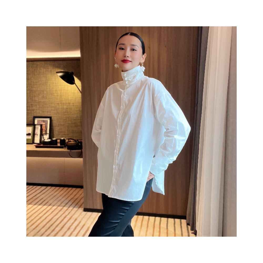 Chinese minimalist pure white cotton shirt women s button up stand collar versatile loose curved high slit long sleeved top T2066 image 2