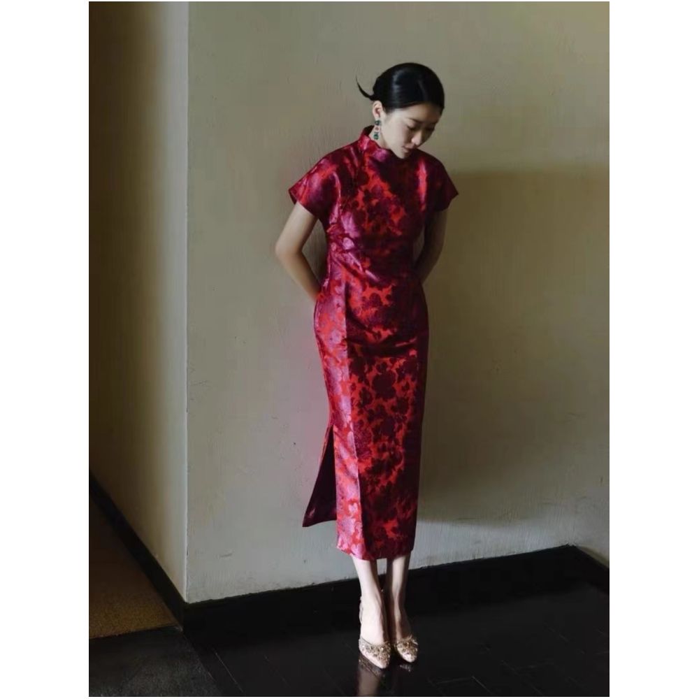 Wonderful new Chinese style love jincui silk jacquard rose red brocade improved cheongsam wedding toast dress image 4