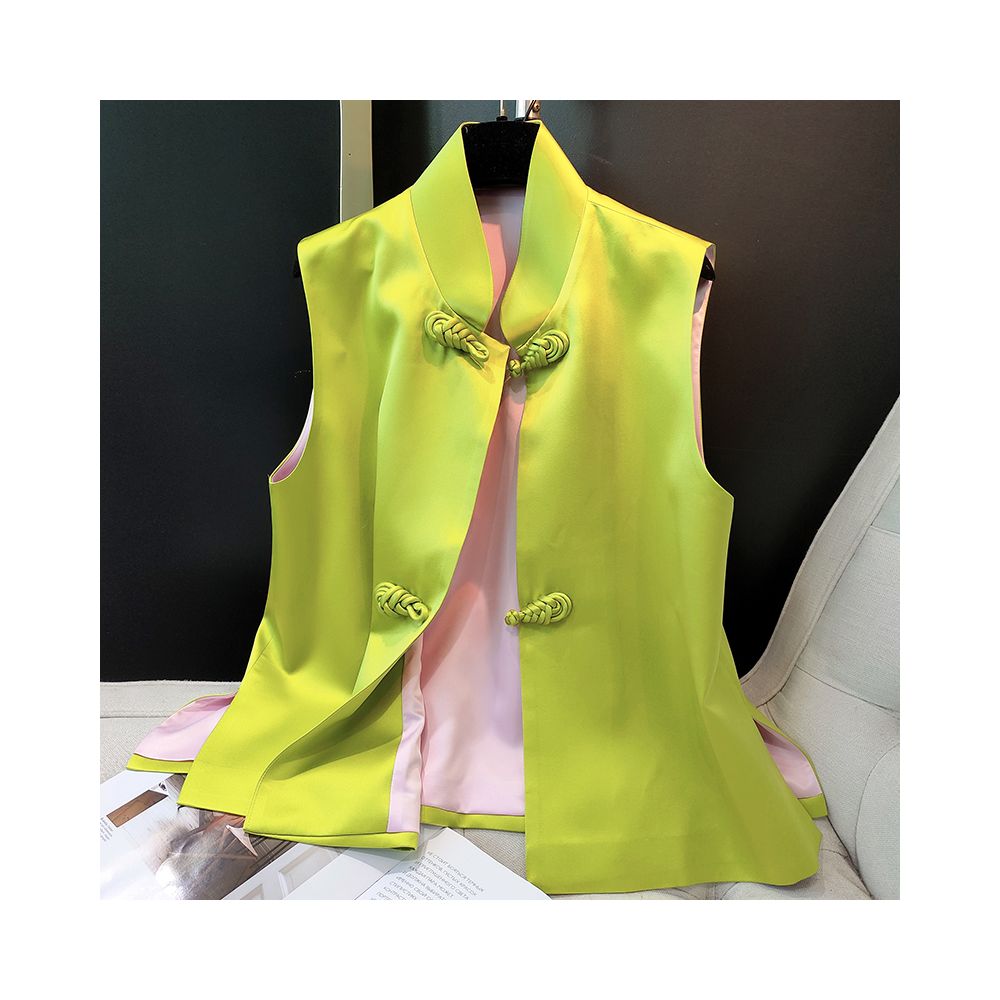 Retro Chinese style buckle vest for women in autumn 2025 new high end and youthful Chinese style cheongsam top image 17