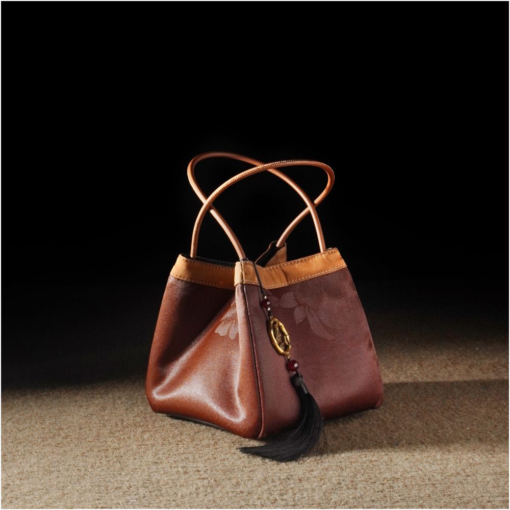 New Chinese style Chinese style handbag fragrant cloud yarn handbag small square handbag with cheongsam handbag mulberry silk women s small handbag image 12