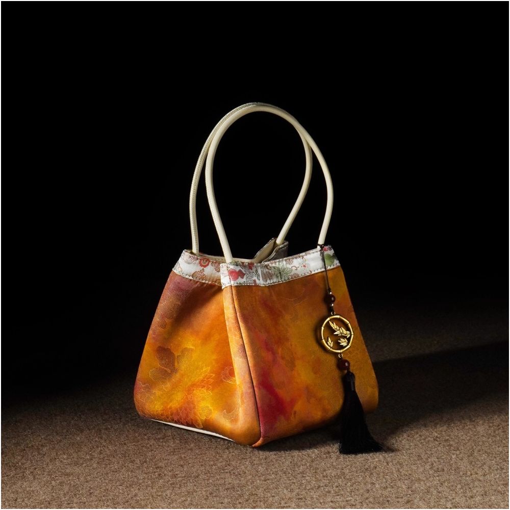 New Chinese style Chinese style handbag fragrant cloud yarn handbag small square handbag with cheongsam handbag mulberry silk women s small handbag image 22