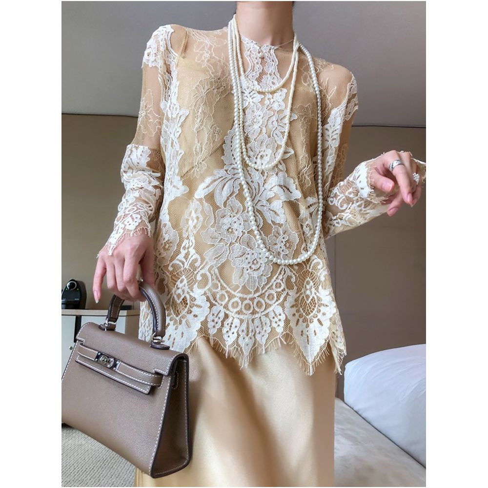 VB Homemade Authentic Lace Hoodie Bottom Shirt Sunscreen Lace Top Women s Long Sleeve Hollow T shirt Sexy Interior image 2