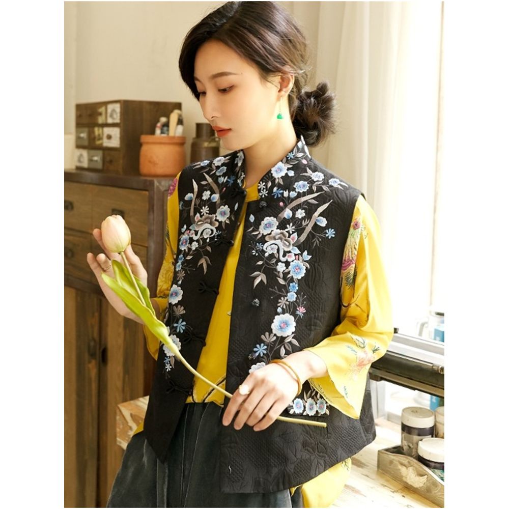 Offline blood loss price CPP926 pure handmade nail bead buckle heavy industry embroidery Western style new Chinese style spring and autumn vest image 42