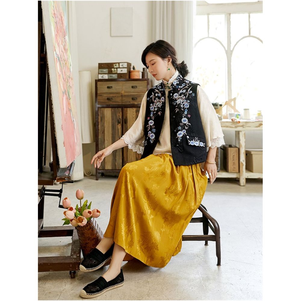 Offline blood loss price CPP926 pure handmade nail bead buckle heavy industry embroidery Western style new Chinese style spring and autumn vest image 44