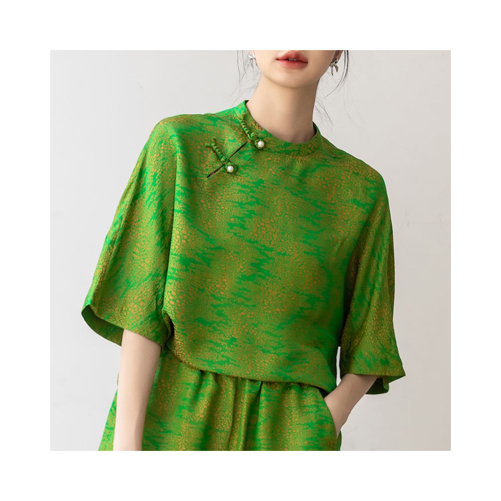 Retro silk jacquard Chinese style set women s summer and western style fashion short sleeved top high waisted shorts mulberry silk two piece set image 39