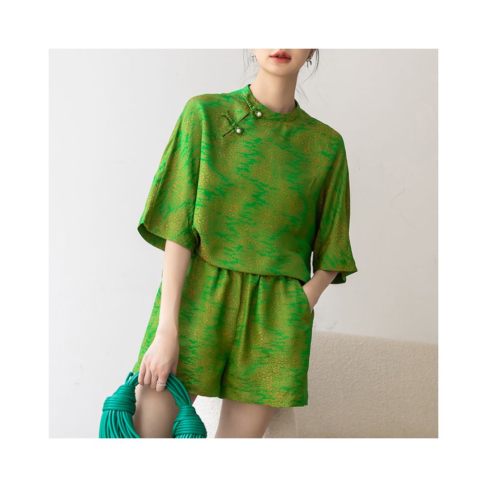 Retro silk jacquard Chinese style set women s summer and western style fashion short sleeved top high waisted shorts mulberry silk two piece set image 59