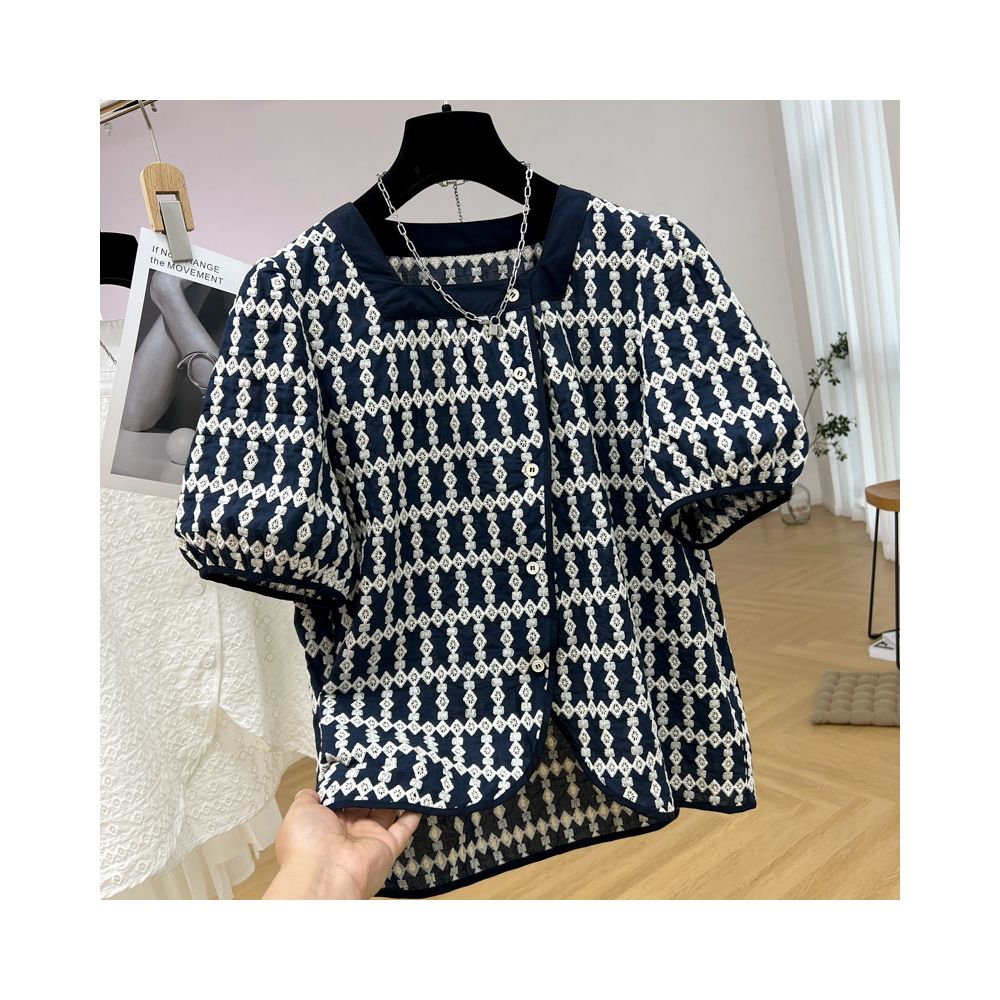 Short sleeved shirt for women summer 2025 new style chubby little sister stylish small shirt design sense niche chic square neck top image 17