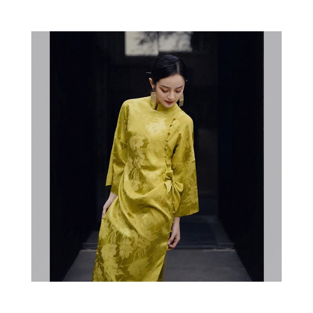 Golden Morning Robe Female Bride Improved Cheongsam Young Style New Chinese Style Yellow Dress Early Autumn Engagement Dress image 7