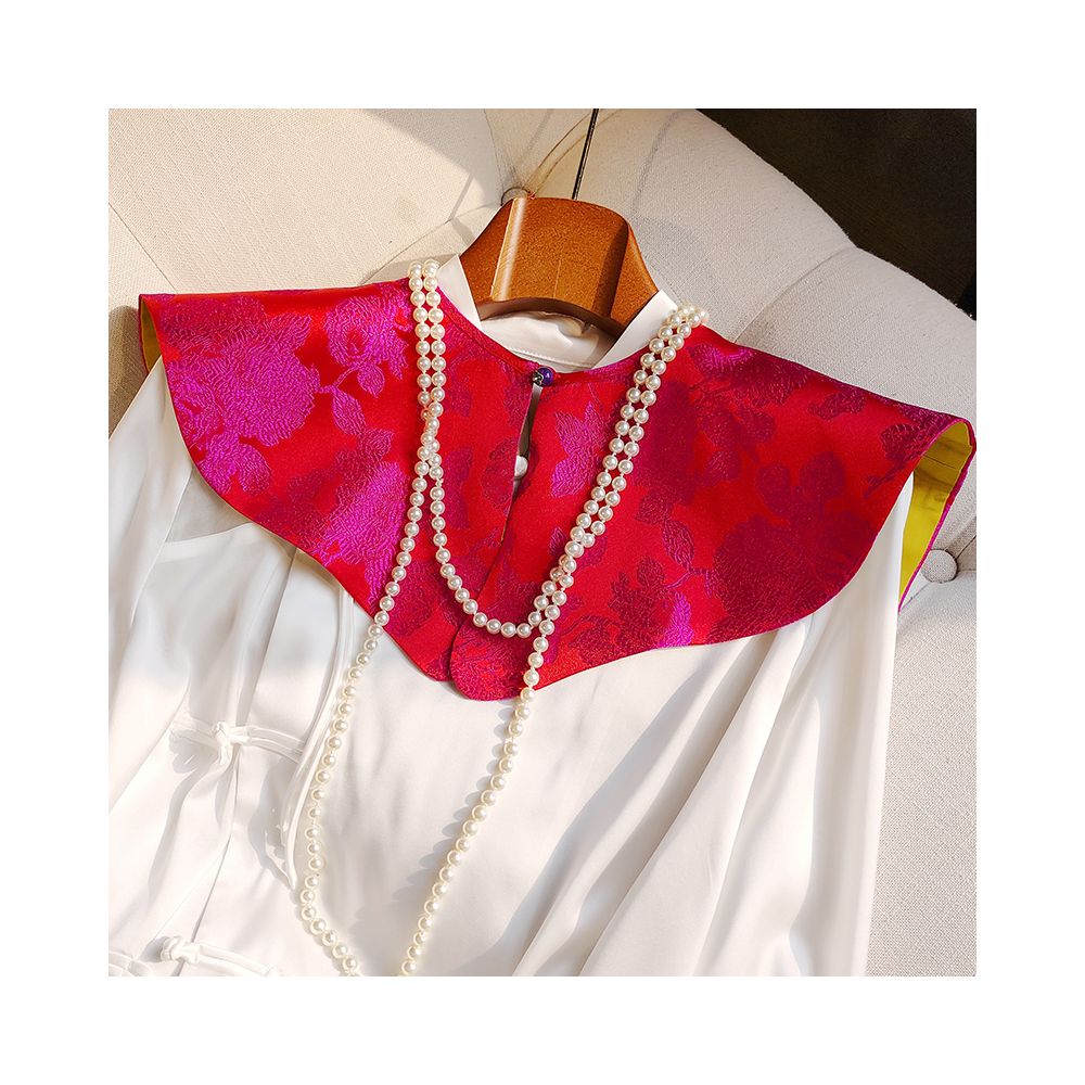 Retro jade buckle Chinese style shawl cloud shoulder design niche double sided wearing heavyweight silk jacquard Chinese style jacket image 11