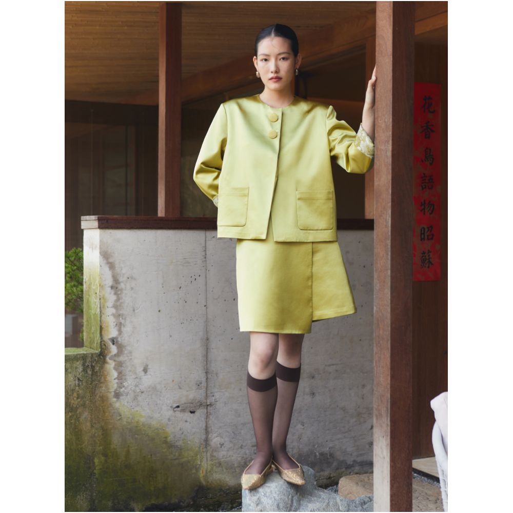 PaleBlueDot original design bright green glossy round neck suit jacket A line short skirt set autumn image 15