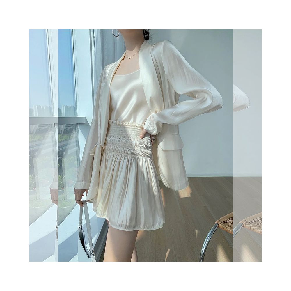 Light luxury autumn new style flowing light and colorful water and light sensation goddess three piece set green fruit collar suit high waist wide leg pants skirt pants image 20