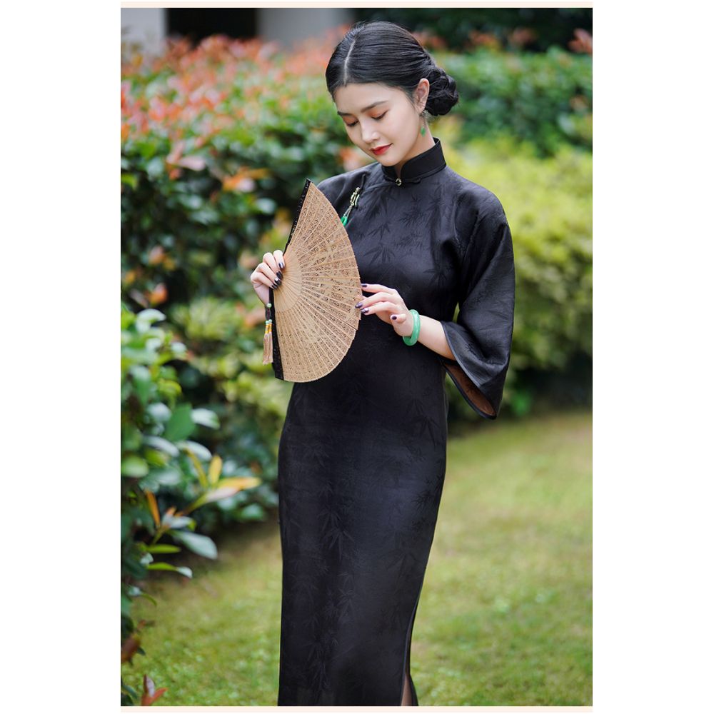 Inverted large sleeve cheongsam for young girls 2025 new style fragrant cloud gauze black one piece ancient style full open front cheongsam image 11