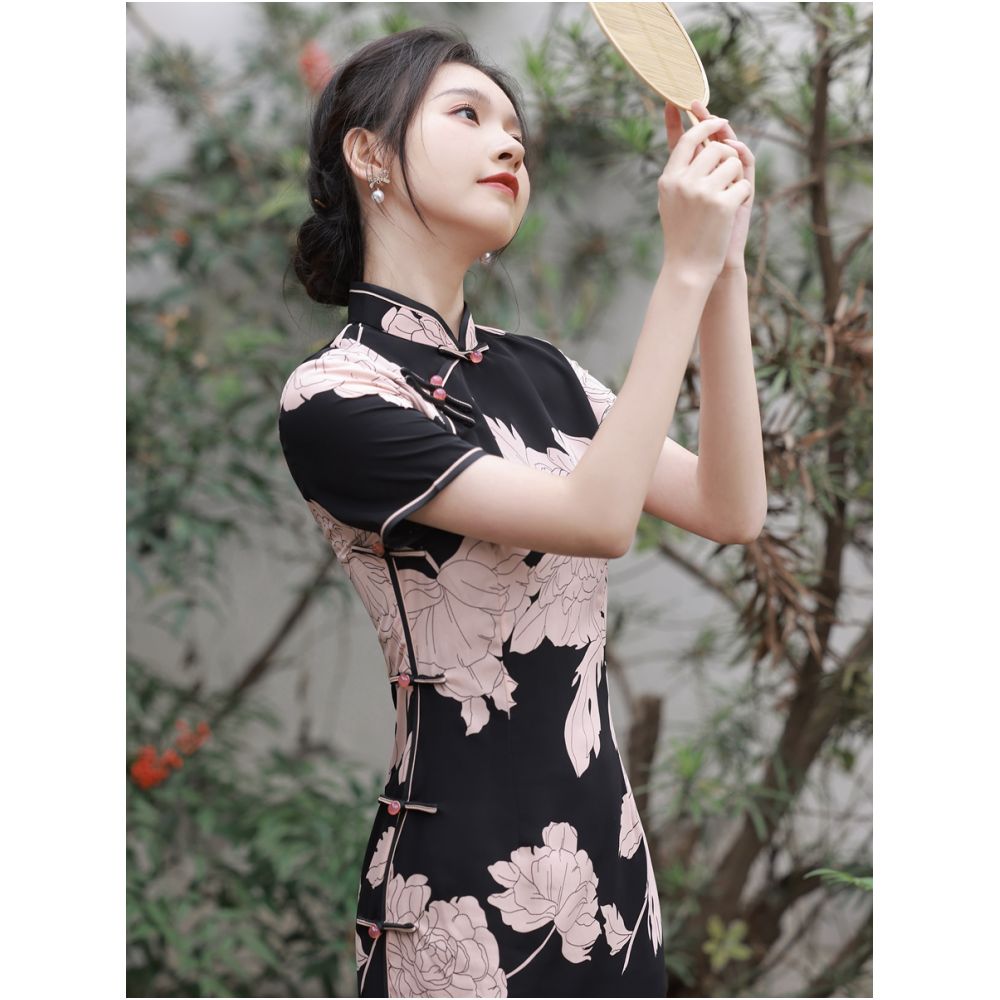 Young and gentle temperament elegant and ladylike style sending qipao for examination in the summer of 2025 New daily wearable dress image 2