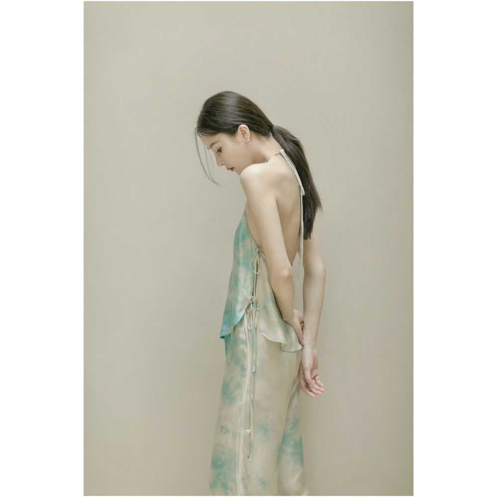 SAKINAWANG 2021SS Summer Original Design Silk Tie Dyeing Neck Strap Open Back Top Color image 1
