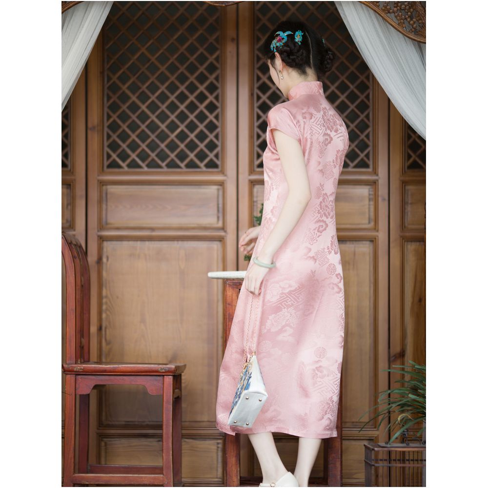 Spring Charm One City Style Republic of China Style Silk Jacquard Stand up Collar Full Open Cheongsam Young Style Daily Original image 2