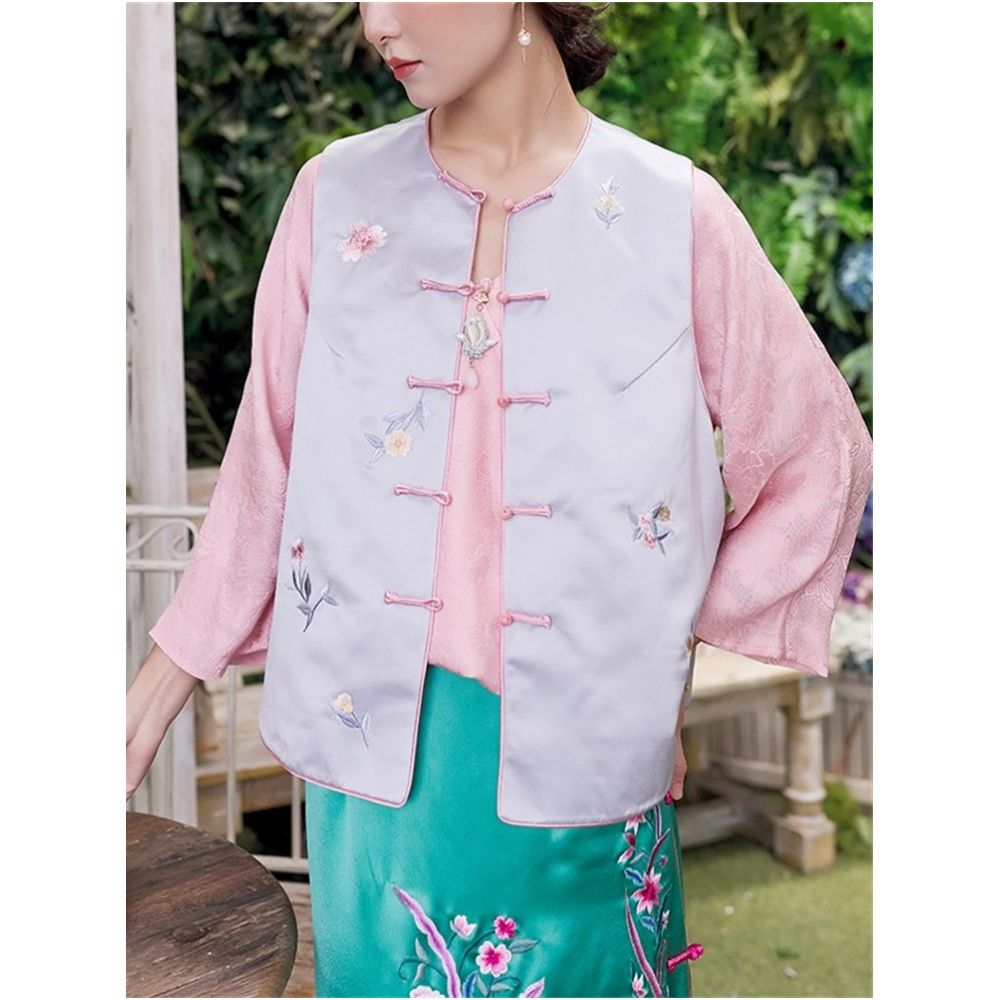 Town Store Baby CPP951 Young New Chinese Round Neck Jade Buckle Retro Embroidery Flower Double breasted Vest Spring and Autumn Shoulder image 1
